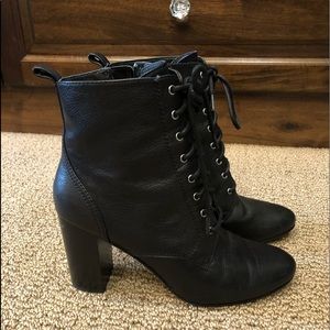 Treasure and bond boot